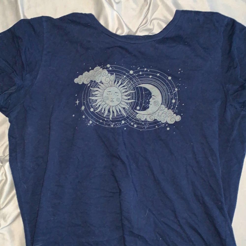 sun and moon graphic tee